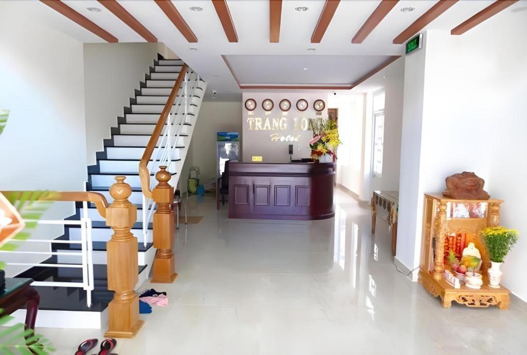 Oyo 587 Trang Long Hotel На Транг Екстериор снимка