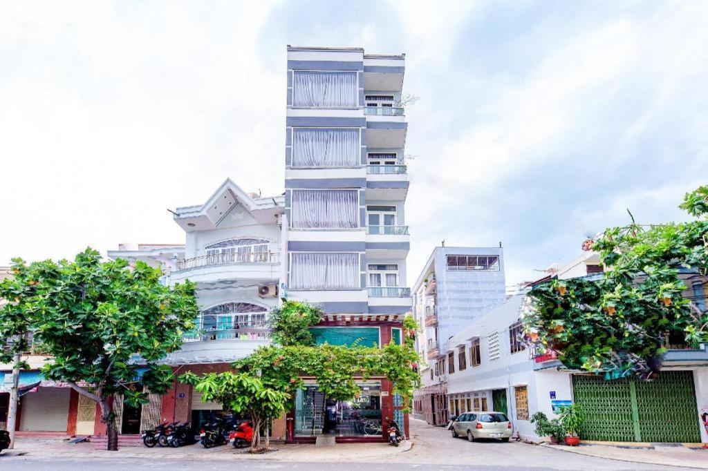 Oyo 587 Trang Long Hotel На Транг Екстериор снимка