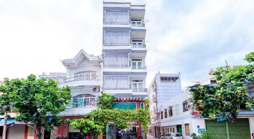 Oyo 587 Trang Long Hotel На Транг Екстериор снимка